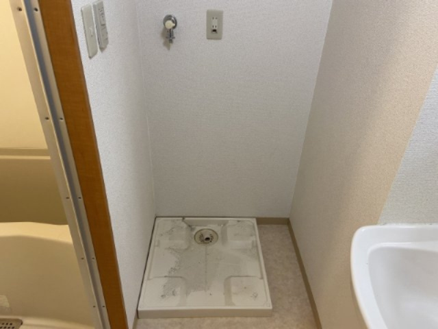 カリヨン出町の設備|洗濯機置場