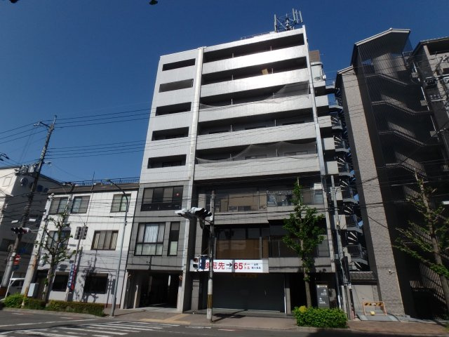 ハウスセゾンビルの外観