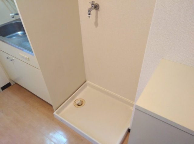 ハウスセゾンビルの設備|洗濯機置き場
