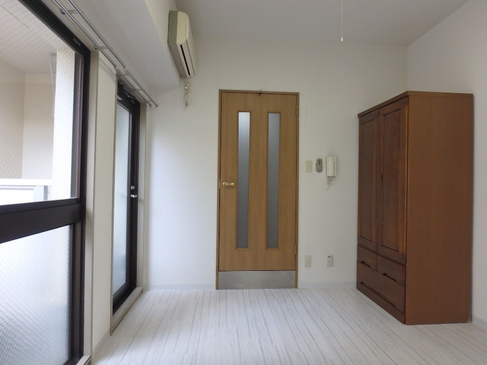 京卓ハイツの洋室