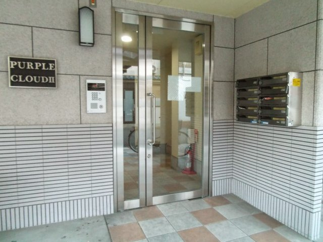 パープルクラウドⅡのエントランス