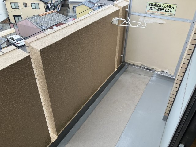 エムエフ御所北のバルコニー