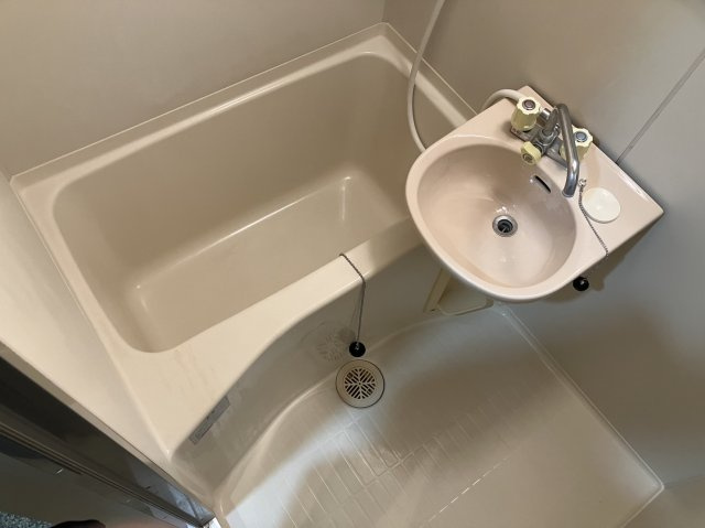 エムエフ御所北の浴室