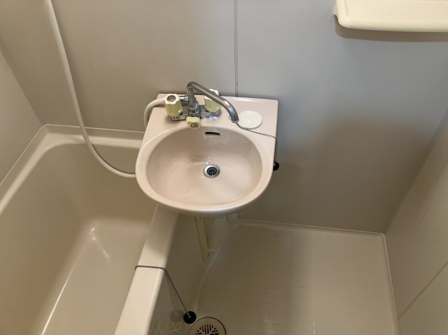 エムエフ御所北の洗面所