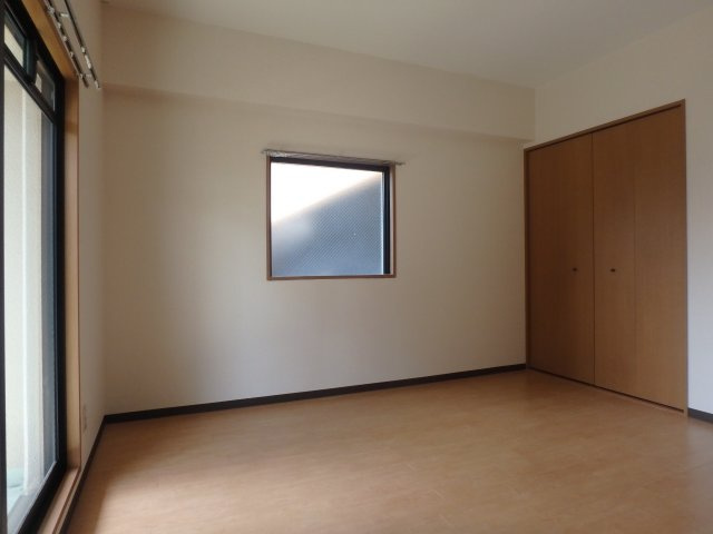 ハウスセゾン今出川河原町の洋室