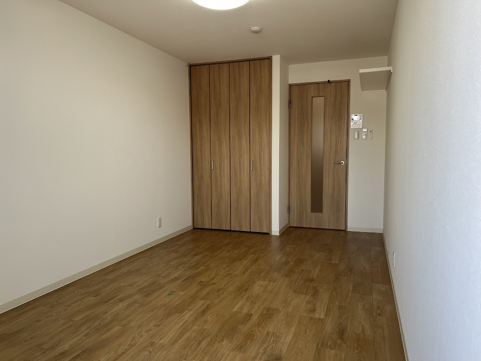 Ｇｌａｄｖｉｓ御所西の洋室