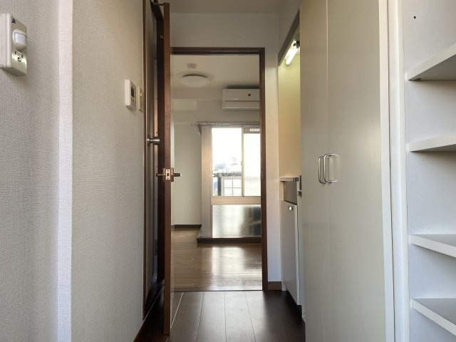 シティパレス御所西の内装