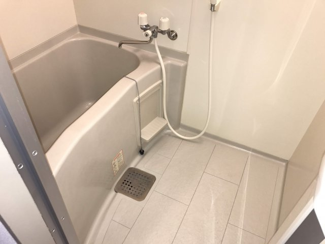 アッツ堀川の浴室