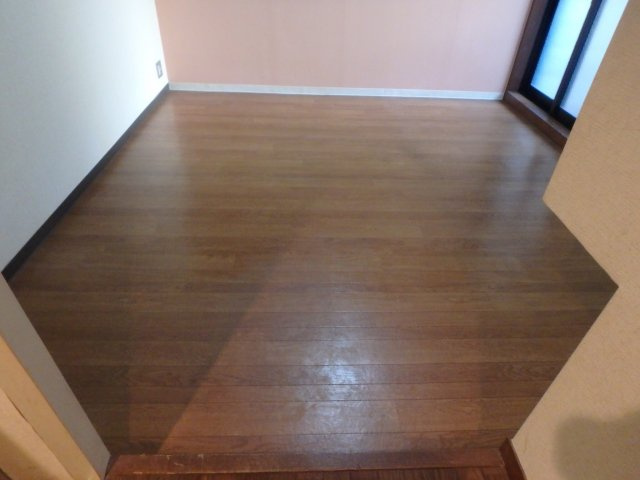 プラネシア中立売の内装