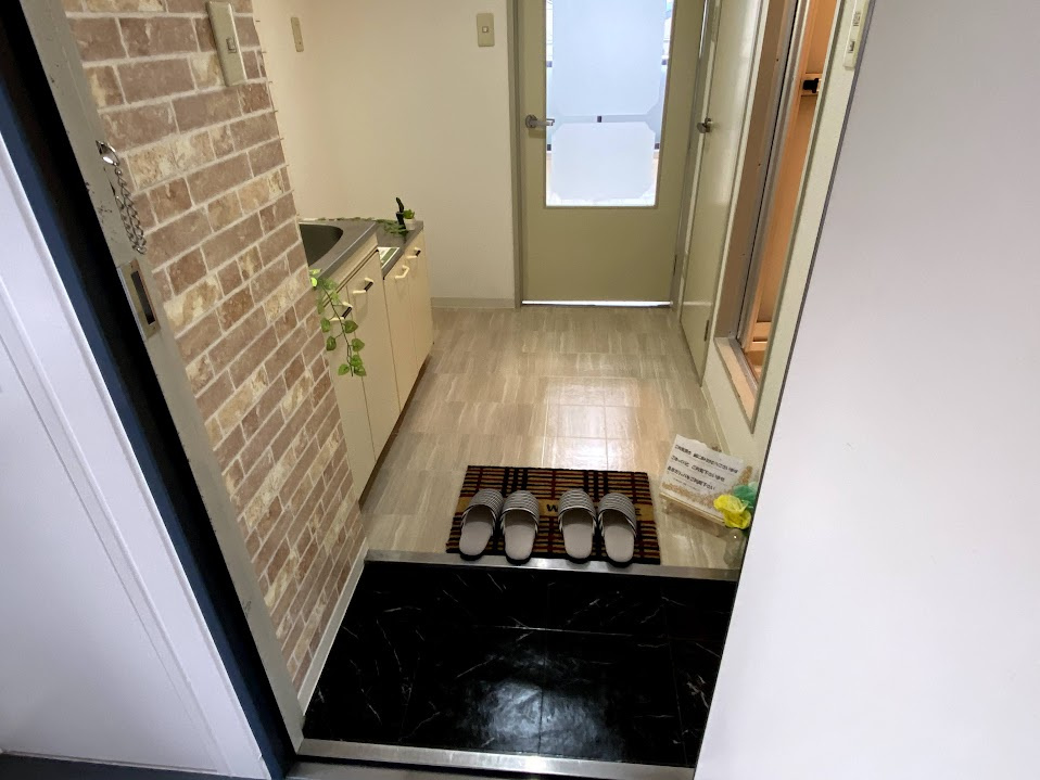 ヒューマンハイツの玄関