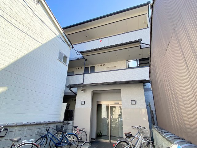 Ｌ’ｓ堀川の外観