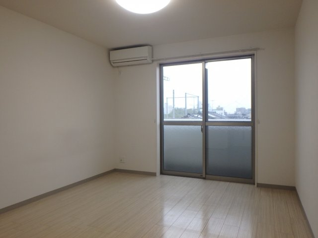 Ｌ’ｓ堀川の洋室