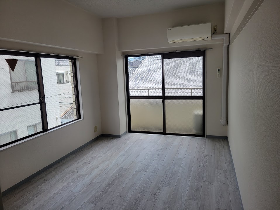 ハウス・ザ・クレストの洋室