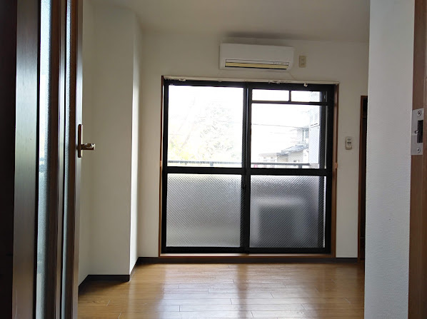 西陣パークハイツの洋室