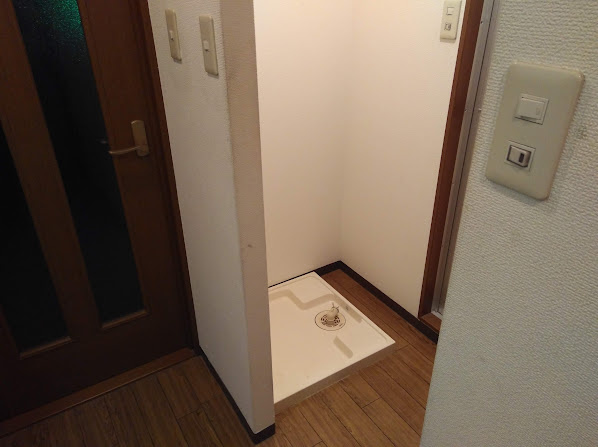 西陣パークハイツの設備|洗濯機置場