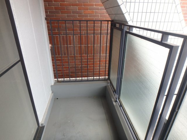 GRAND VALUE西陣のバルコニー