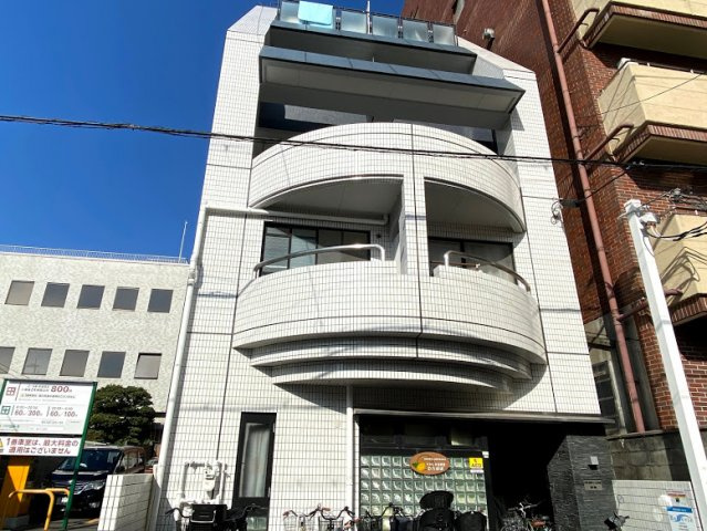 GRAND VALUE西陣の外観
