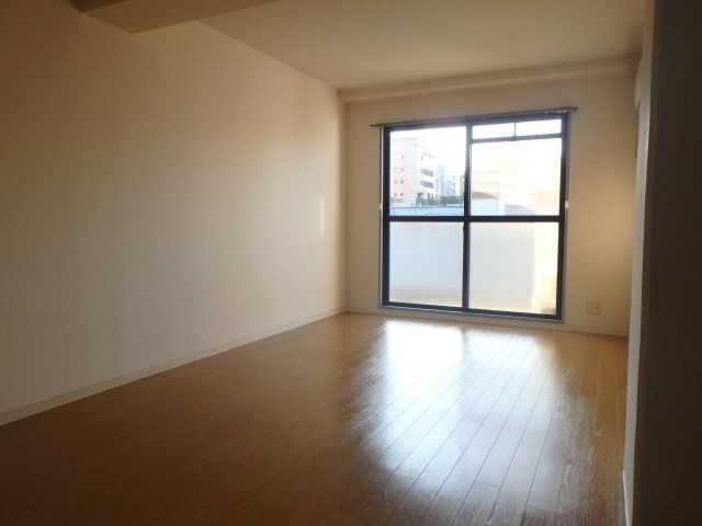 ペルベーネタカラの洋室