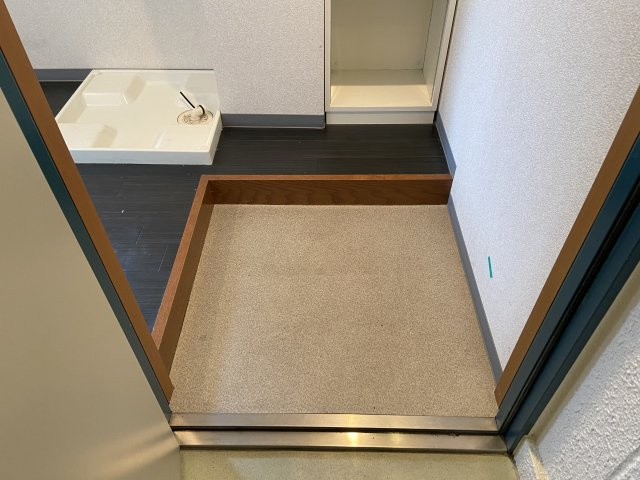 Gramercy千本通の玄関