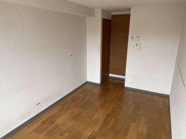 Gramercy千本通の洋室