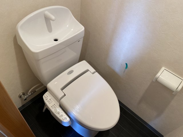 Gramercy千本通のトイレ