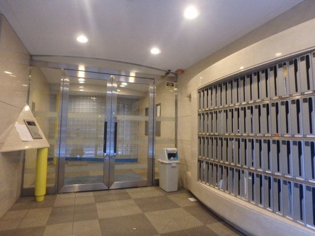 アルテハイム二条城のロビー