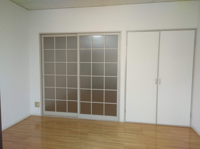 GANESHA 994の洋室