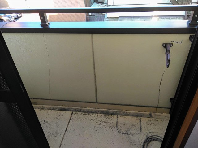 パインパレス黒門のバルコニー