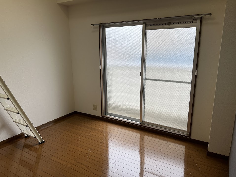 パープルクラウドⅠの洋室