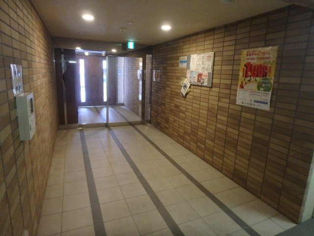 クローバーコートのロビー