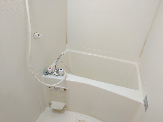 クローバーコートの浴室