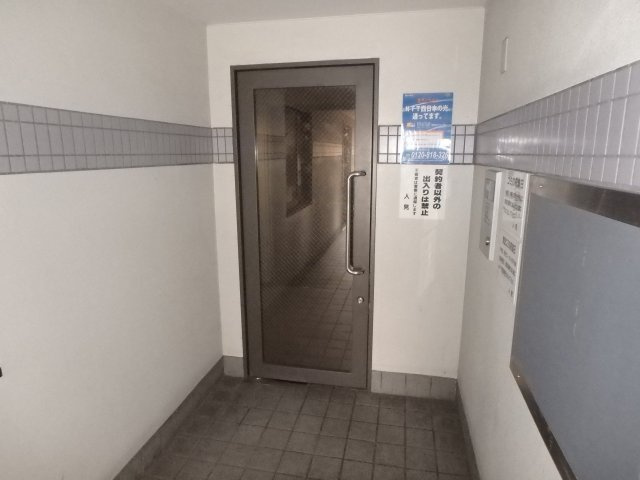 第4マインたなべのエントランス