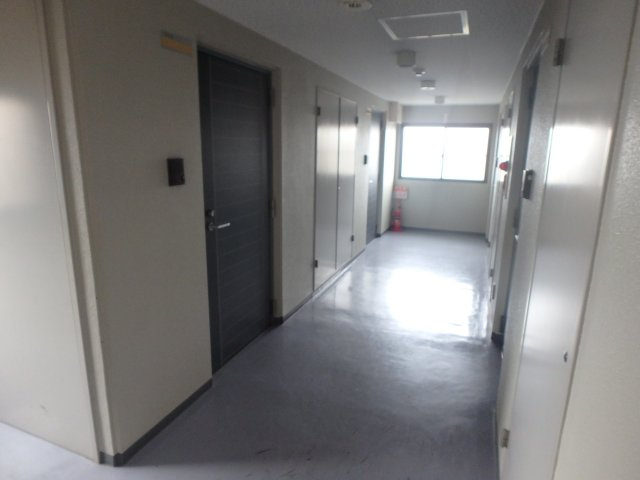 第4マインたなべのロビー
