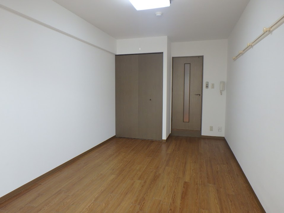 第4マインたなべの洋室