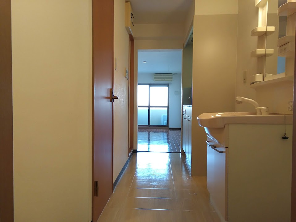 Calme五条の内装