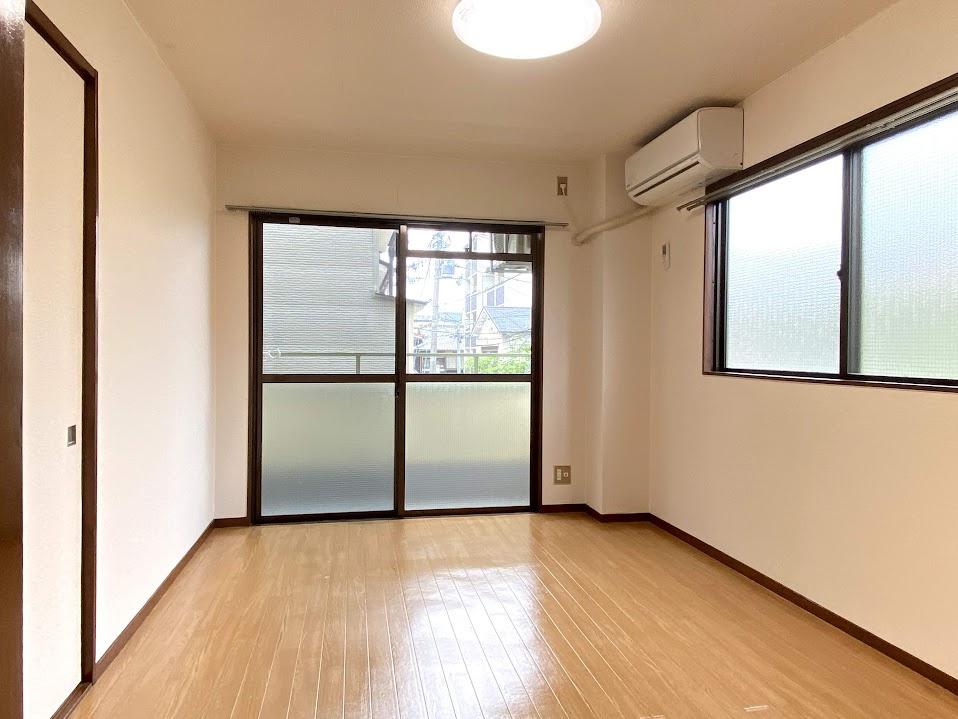 コーポ宮本の洋室