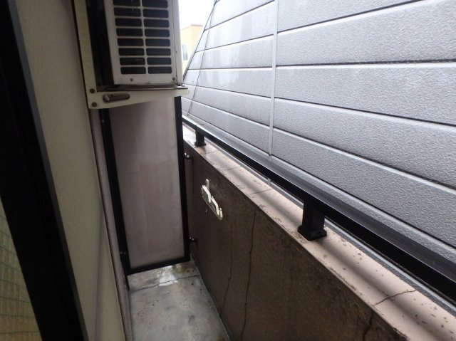 ヴィラ東海16号のバルコニー