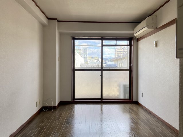 モナクヴィラウエバの洋室