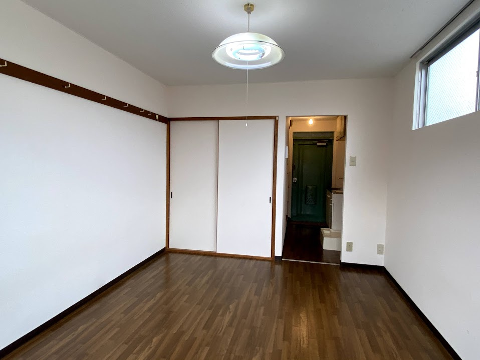 ぱんぷきんの洋室