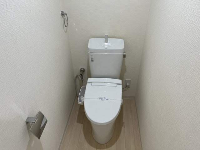 ホーユウコンフォルト西陣のトイレ