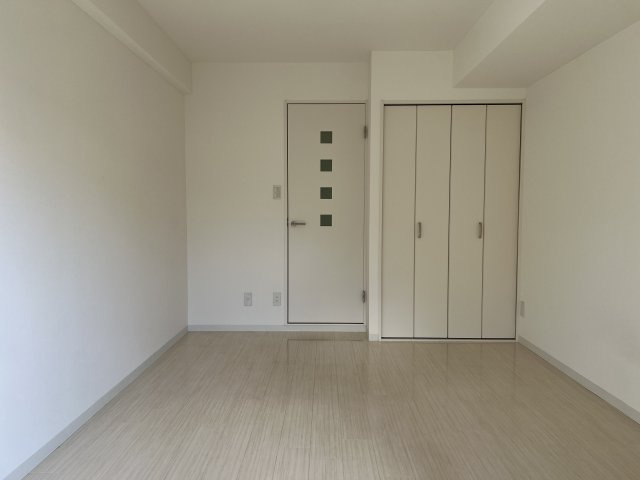 ライオンズマンション西陣南の洋室