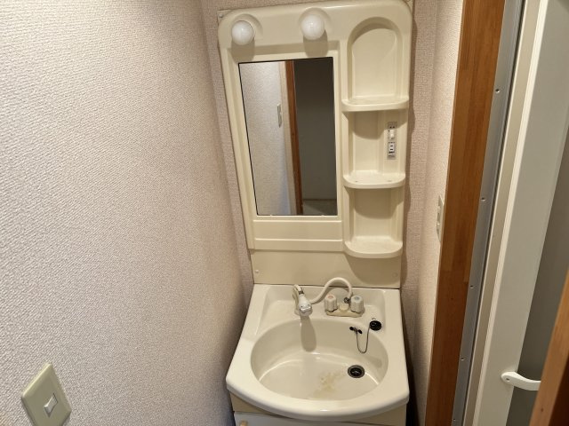 CASA DEL ADAGIO今出川の独立洗面台