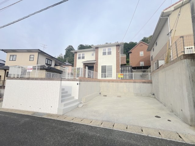 つつじケ丘６丁目戸建ての外観