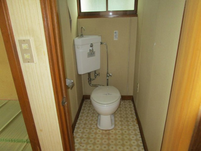 【トイレ】 | サンジュリアン鉈屋B | シンプルで使いやすいトイレです