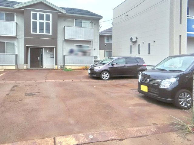 レオーネの駐車場