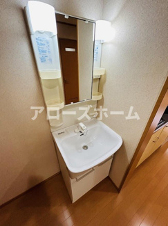 【洗面所】