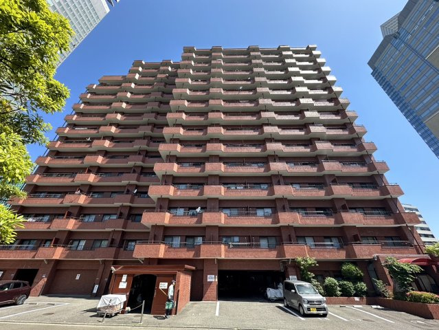 ライオンズマンション本町第2の外観