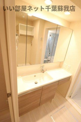 グランソレイユの洗面所|忙しい朝には欠かせない洗面所です