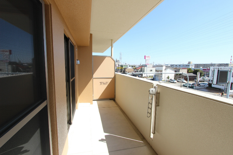 エルフィン昭和橋通のバルコニー