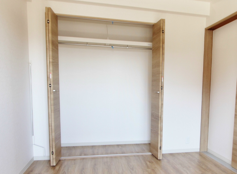 エルフィン昭和橋通の収納